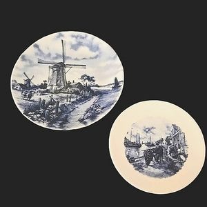 🔥3/$25 Vintage Pair of Delft Blauw Decorative Plates